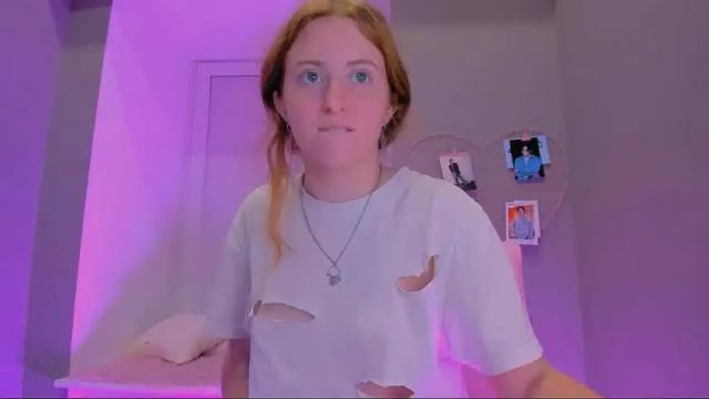 Image 6 of milly_milli Stream on Chaturbate on 23 months ago