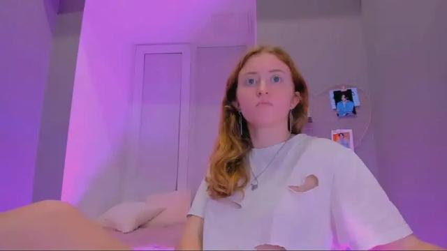 Image 7 of milly_milli Stream on Chaturbate on 23 months ago