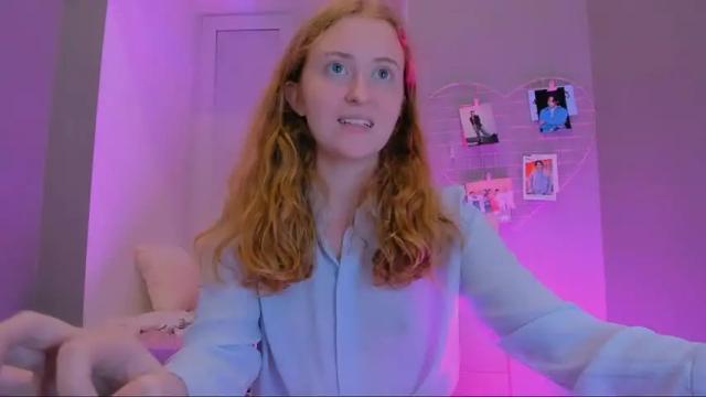 Image 3 of milly_milli Stream on Chaturbate on 23 months ago