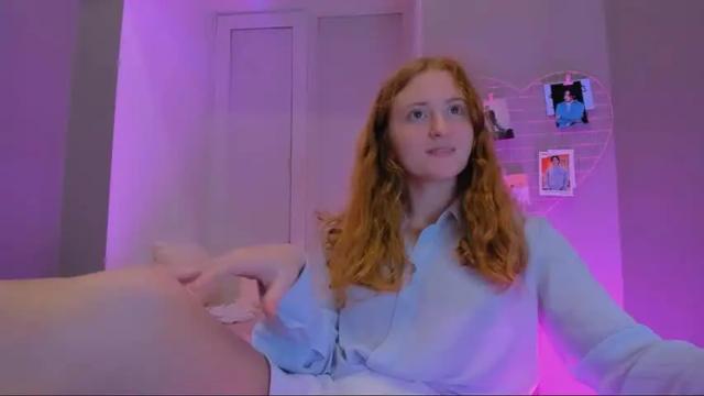 Image 4 of milly_milli Stream on Chaturbate on 23 months ago