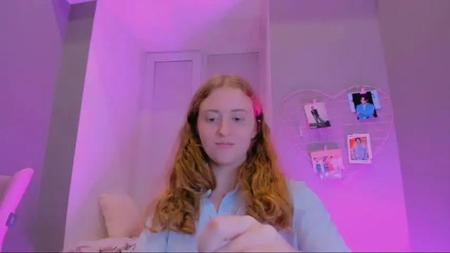Image 6 of milly_milli Stream on Chaturbate on 23 months ago