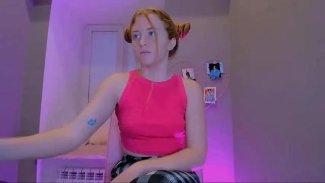 Image 6 of milly_milli Stream on Chaturbate on 23 months ago