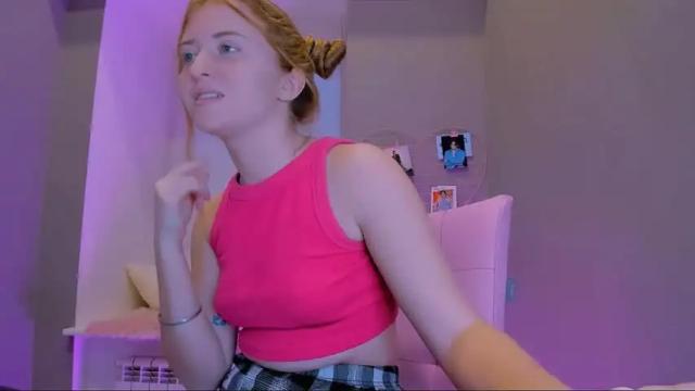 Image 7 of milly_milli Stream on Chaturbate on 23 months ago