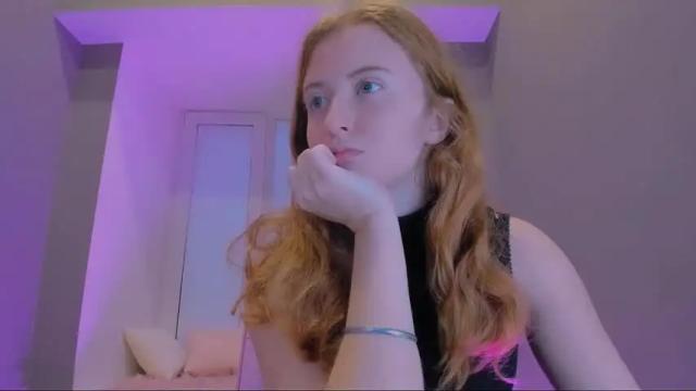 Image 11 of milly_milli Stream on Chaturbate on 23 months ago