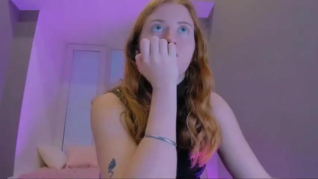 Image 3 of milly_milli Stream on Chaturbate on 23 months ago