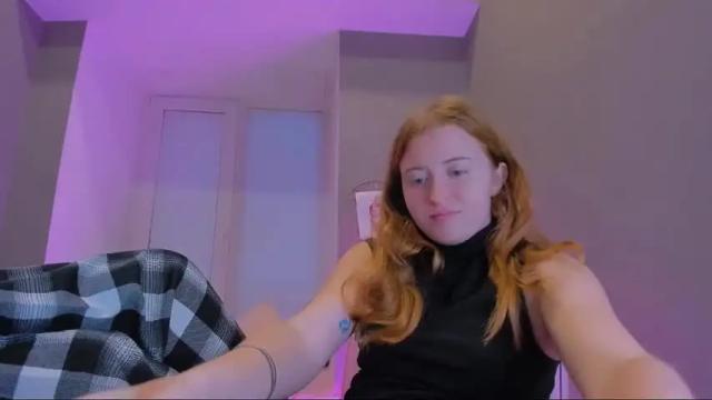 Image 6 of milly_milli Stream on Chaturbate on 23 months ago