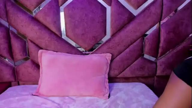 Image 2 of milly_print Stream on Chaturbate on 1 month ago