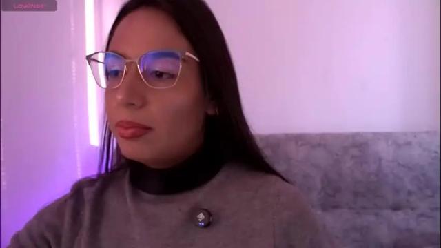 Image 2 of milly_roidd Stream on Chaturbate on 28 days ago