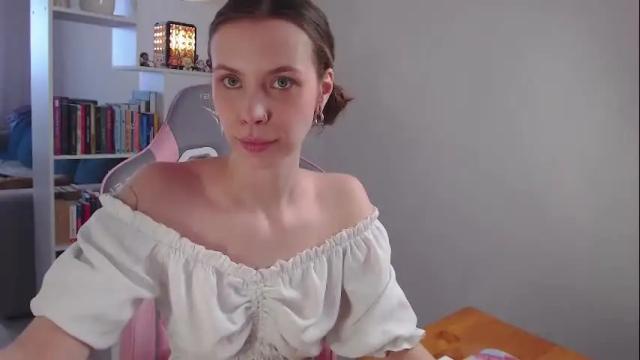 Thumbnail 2, milly_ross23's Stream at Chaturbate, 1 month ago
