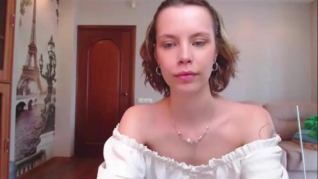 Image 3 of milly_ross23 Stream on Chaturbate on 8 days ago