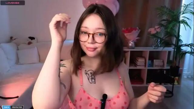 Image 2 of milly_saint Stream on Chaturbate on 1 month ago