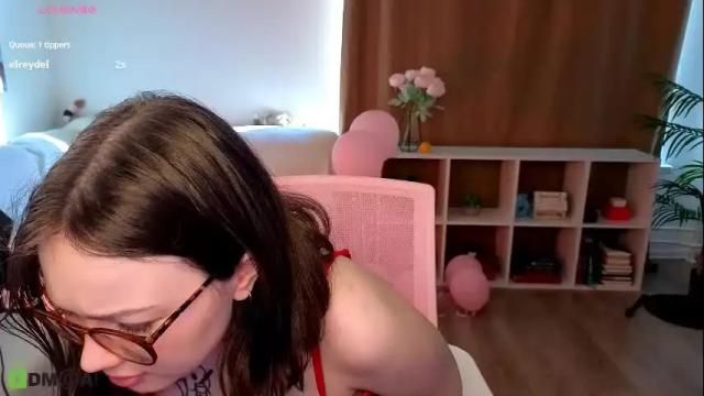 Image 10 of milly_saint Stream on Chaturbate on 14 days ago