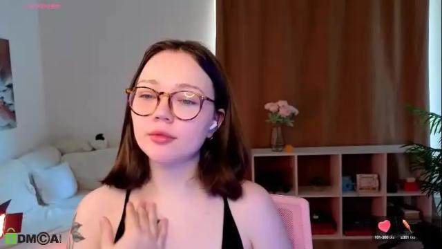 Image 10 of milly_saint Stream on Chaturbate on 1 day ago