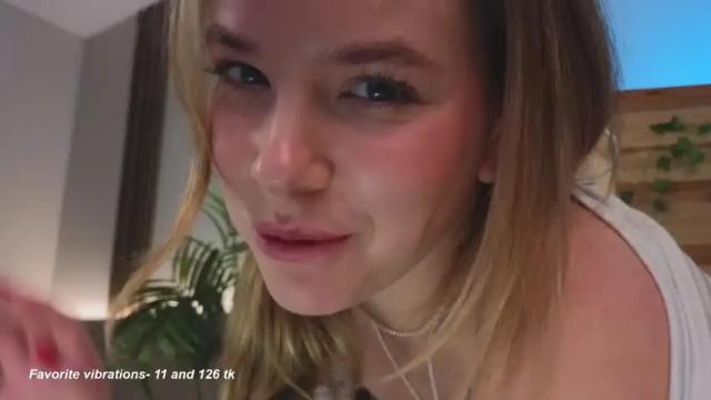 Image 10 of milly_shy Stream on Chaturbate on 1 month ago