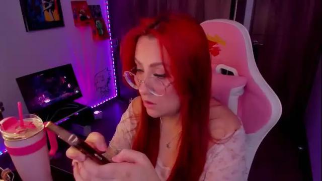 Image 4 of milly_yako Stream on Chaturbate on 1 month ago