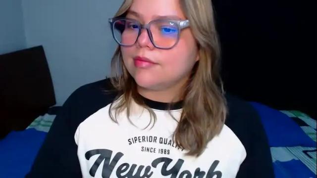 Image 10 of milo_weed Stream on Chaturbate on 1 month ago