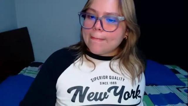 Image 6 of milo_weed Stream on Chaturbate on 1 month ago