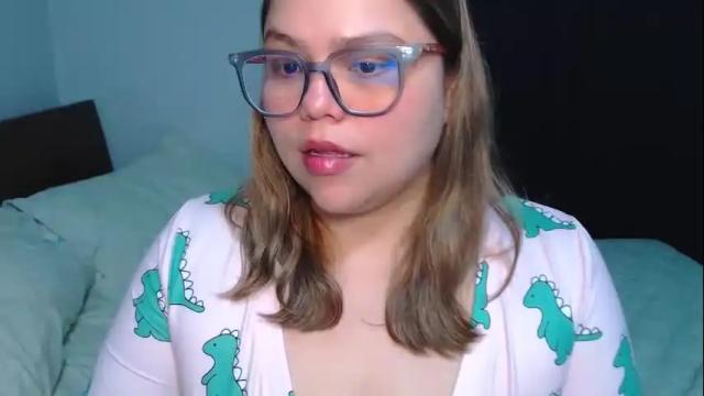Image 2 of milo_weed Stream on Chaturbate on 24 days ago
