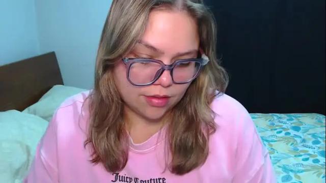 Image 11 of milo_weed Stream on Chaturbate on 7 days ago