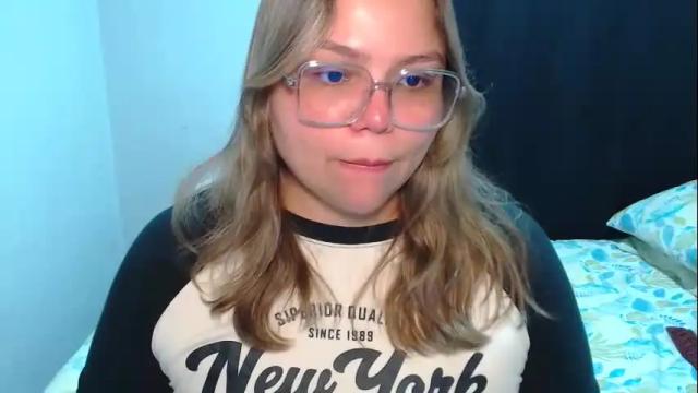 Image 2 of milo_weed Stream on Chaturbate on 1 day ago