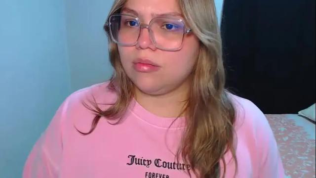 Image 7 of milo_weed Stream on Chaturbate on 4 months ago