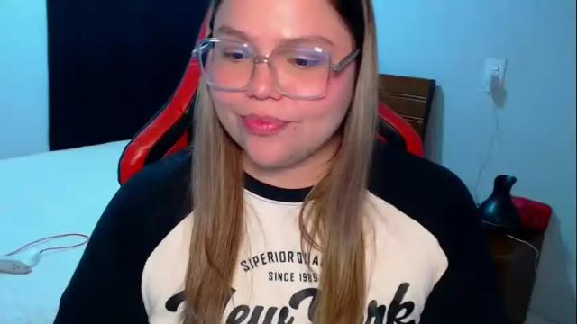 Image 10 of milo_weed Stream on Chaturbate on 1 month ago