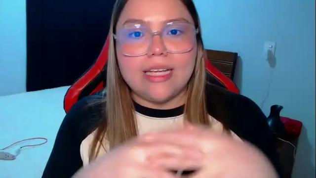 Image 6 of milo_weed Stream on Chaturbate on 1 month ago