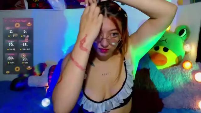 Thumbnail 1, miloshake1's Stream at Chaturbate, 17 months ago
