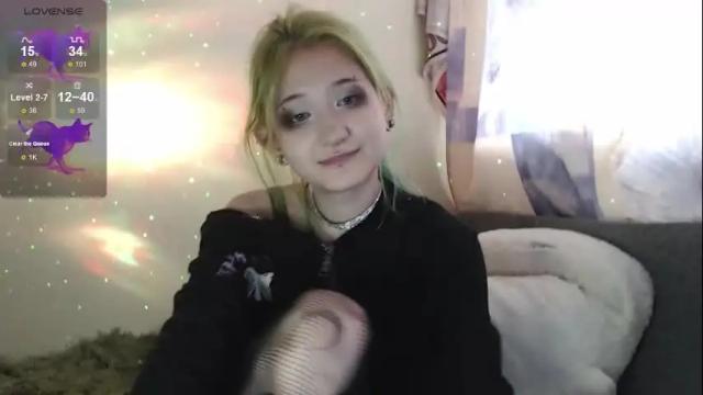 Image 11 of milten_trish Stream on Chaturbate on 21 days ago