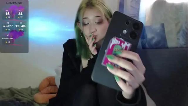 Image 3 of milten_trish Stream on Chaturbate on 11 days ago