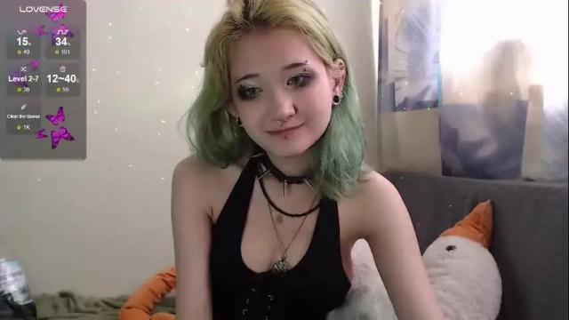 Image 8 of milten_trish Stream on Chaturbate on 6 days ago