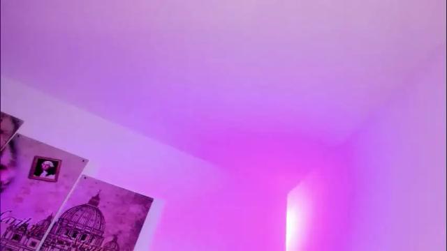 Image 6 of milu_cooper Stream on Chaturbate on 23 days ago