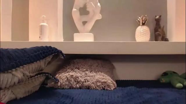 Image 7 of milu_w4llace Stream on Chaturbate on 2 months ago