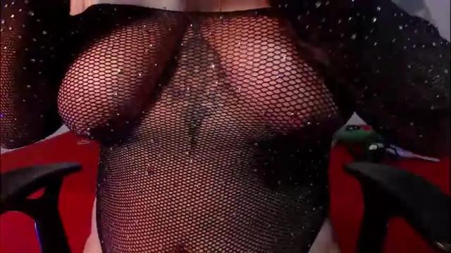 Image 6 of milu_w4llace Stream on Chaturbate on 3 days ago