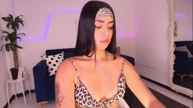 Image 12 of mily_ortiz Stream on Chaturbate on 1 month ago