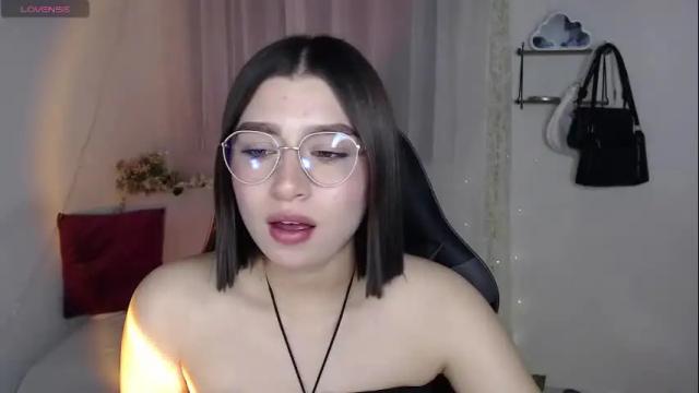 Image 11 of mily_thomson_b Stream on Chaturbate on 1 month ago