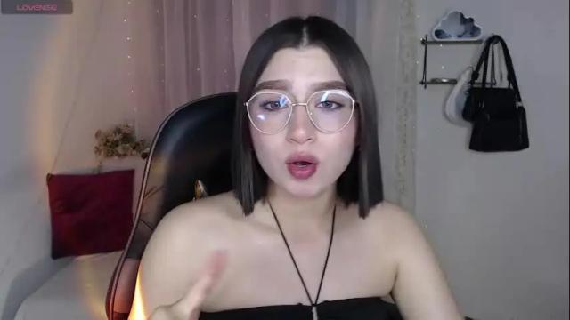 Image 8 of mily_thomson_b Stream on Chaturbate on 1 month ago