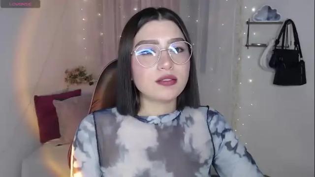 Thumbnail 1, mily_thomson_b's Stream at Chaturbate, 1 month ago