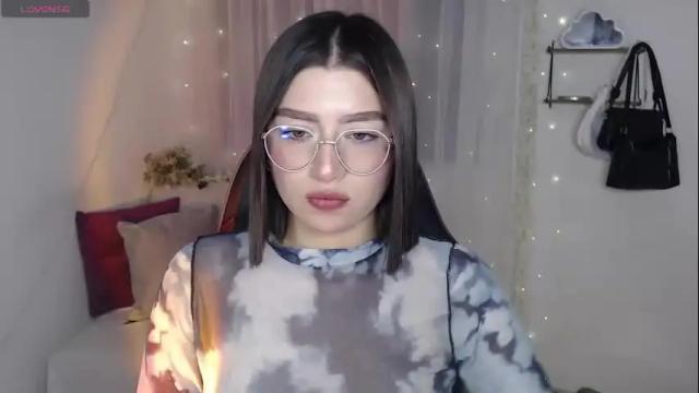 Image 2 of mily_thomson_b Stream on Chaturbate on 1 month ago