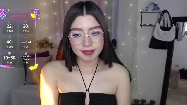 Image 2 of mily_thomson_b Stream on Chaturbate on 29 days ago