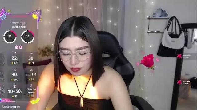 Image 7 of mily_thomson_b Stream on Chaturbate on 29 days ago