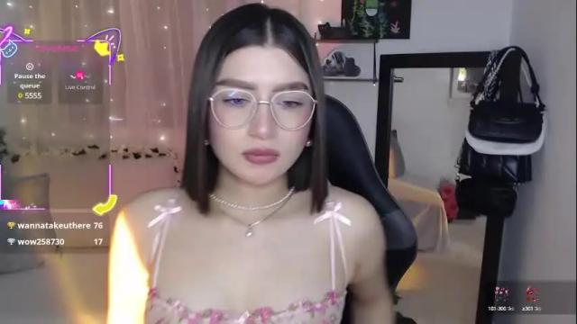 Image 6 of mily_thomson_b Stream on Chaturbate on 22 days ago