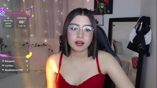 Image 3 of mily_thomson_b Stream on Chaturbate on 20 days ago