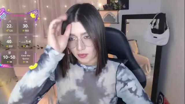 Image 10 of mily_thomson_b Stream on Chaturbate on 1 month ago