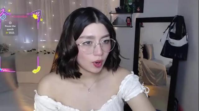 Image 3 of mily_thomson_b Stream on Chaturbate on 1 month ago