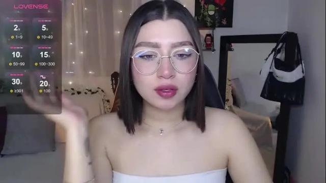 Image 11 of mily_thomson_b Stream on Chaturbate on 1 month ago