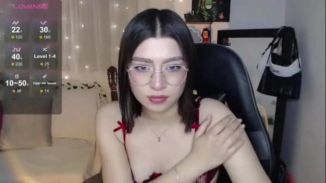Image 10 of mily_thomson_b Stream on Chaturbate on 1 month ago