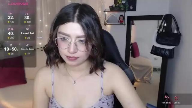 Image 11 of mily_thomson_b Stream on Chaturbate on 1 month ago