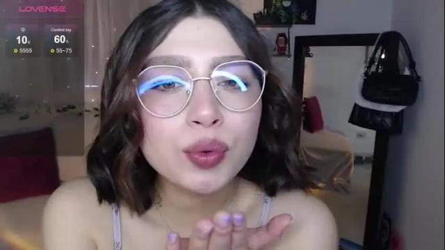 Thumbnail 3, mily_thomson_b's Stream at Chaturbate, 1 month ago