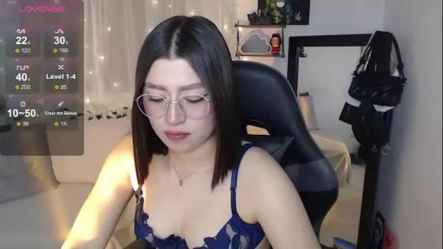 Image 7 of mily_thomson_b Stream on Chaturbate on 1 month ago